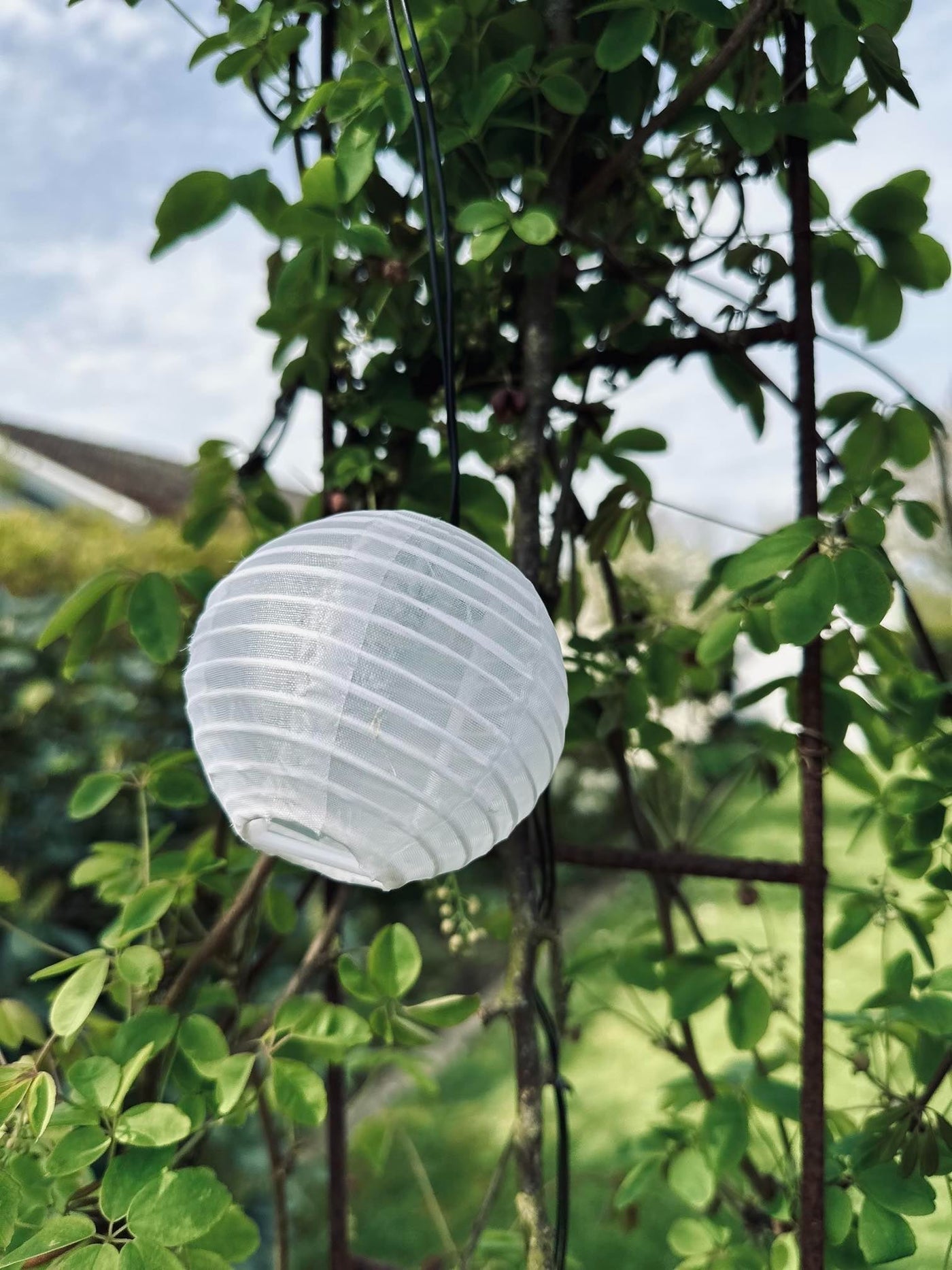 Led Solcelle Lyskæde | 10 Hvide Kugler | Vanero