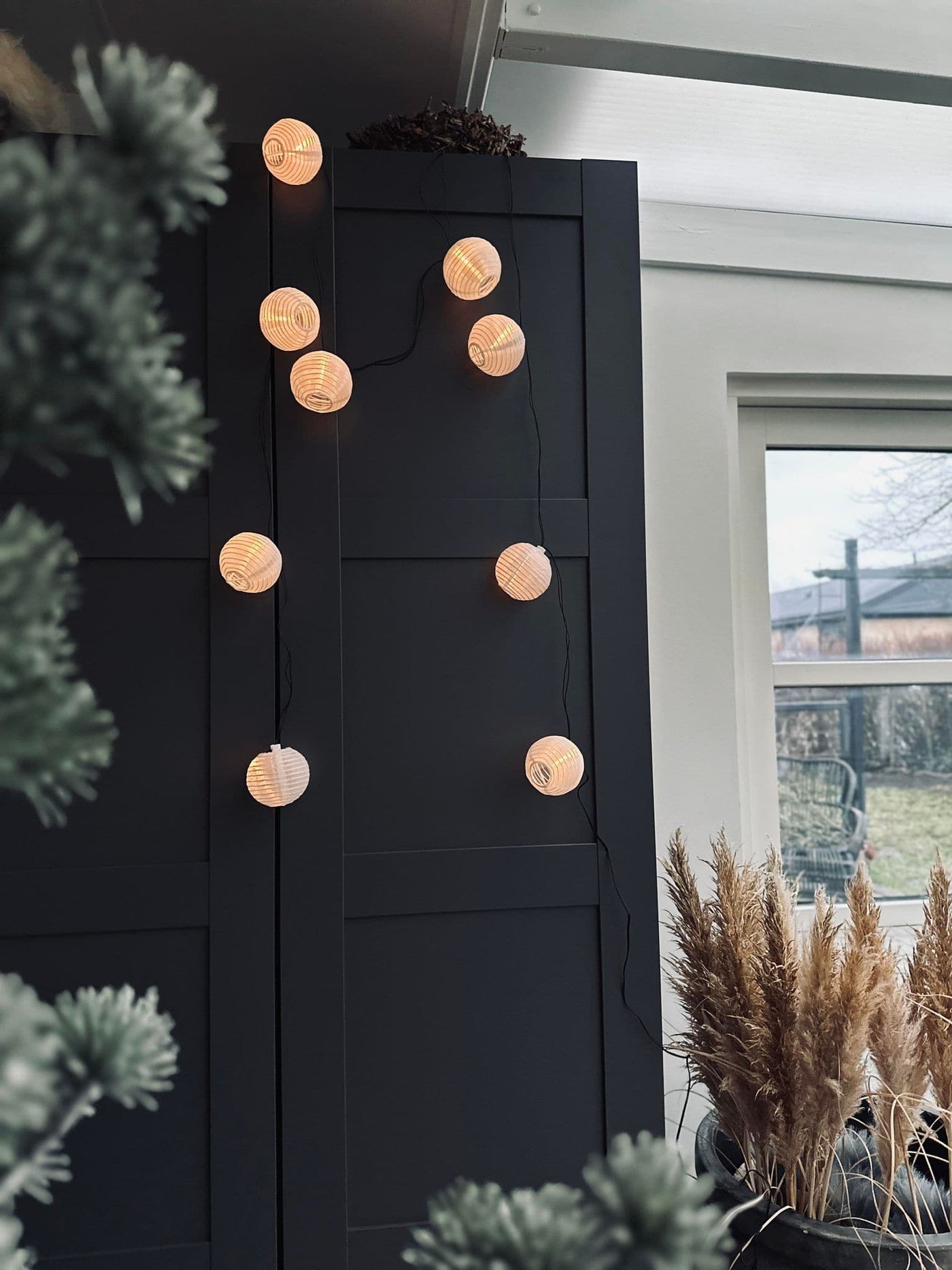 Led Solcelle Lyskæde | 10 Hvide Kugler | Vanero