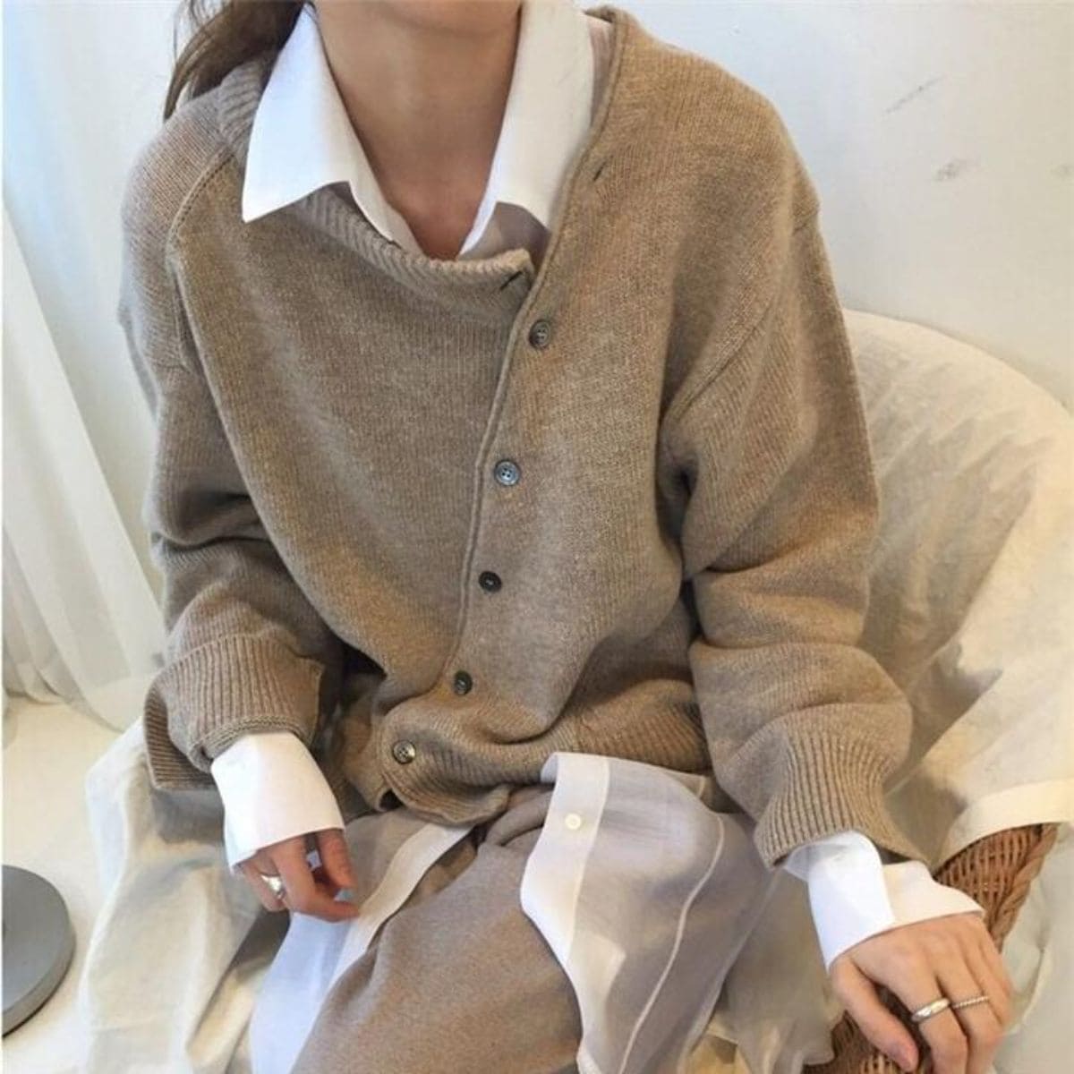 Dametrøje | Cashmereblanding Oversized Design Med Knapdetaljer | Hverdagsbrug & Lag-På-Lag Styling | Vanero