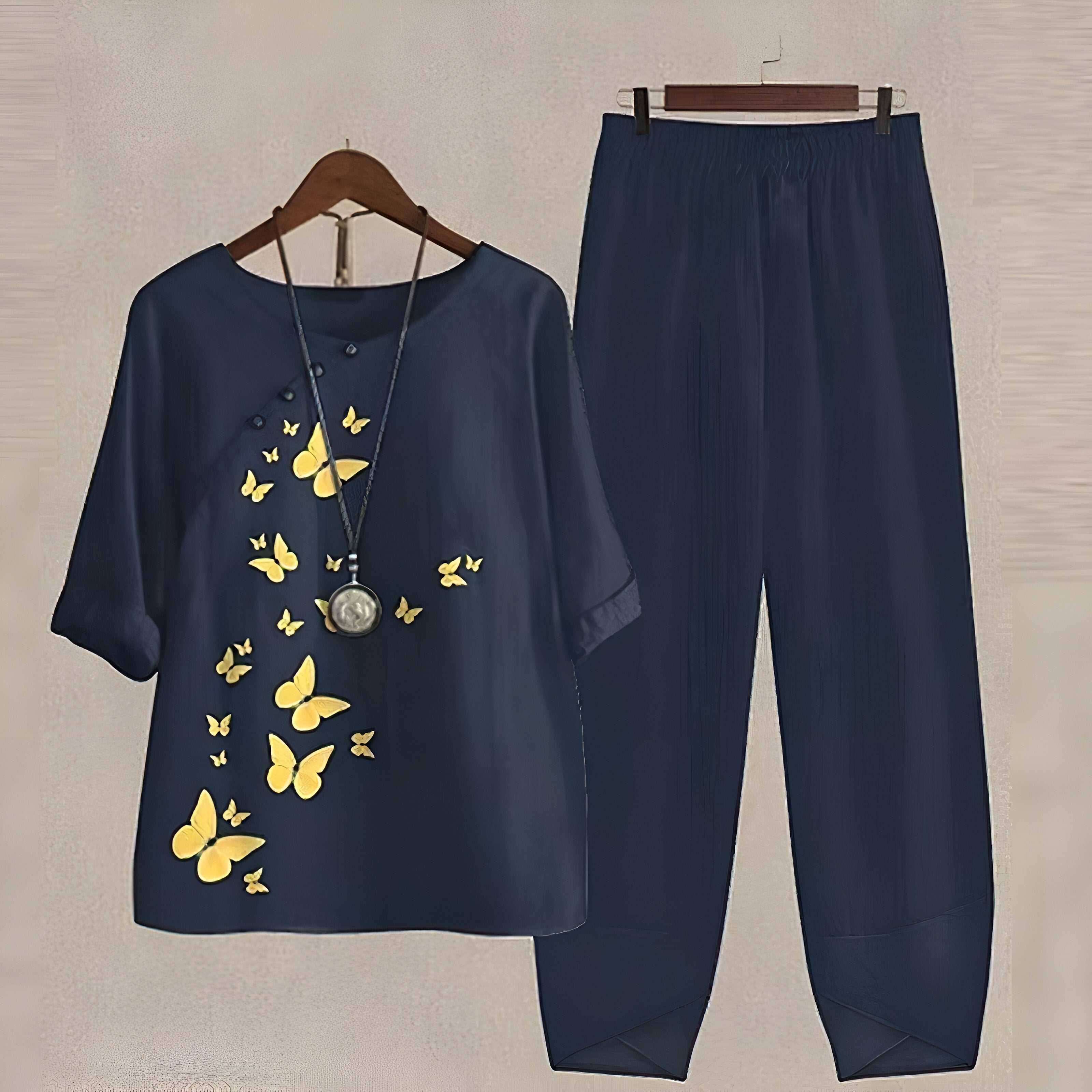 Katarina Let Tekstilmateriale | Afslappet Pasform Todelt Sæt | Blomstret Top & Shorts til Sommerbrug & Hverdagsbrug | Vanero