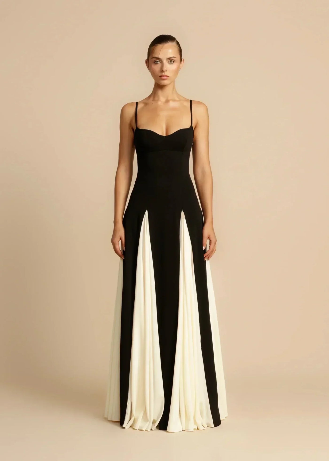 Elise | Stilfuld To-Tonet Maxi Kjole l Vanero