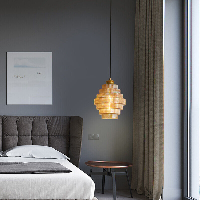 Flaskeformet Pendellampe Med Glasskærm | Loftlampe I Messing Kompatibel Med E27 Pærer | Justerbar Indendørs Belysning | Vanero
