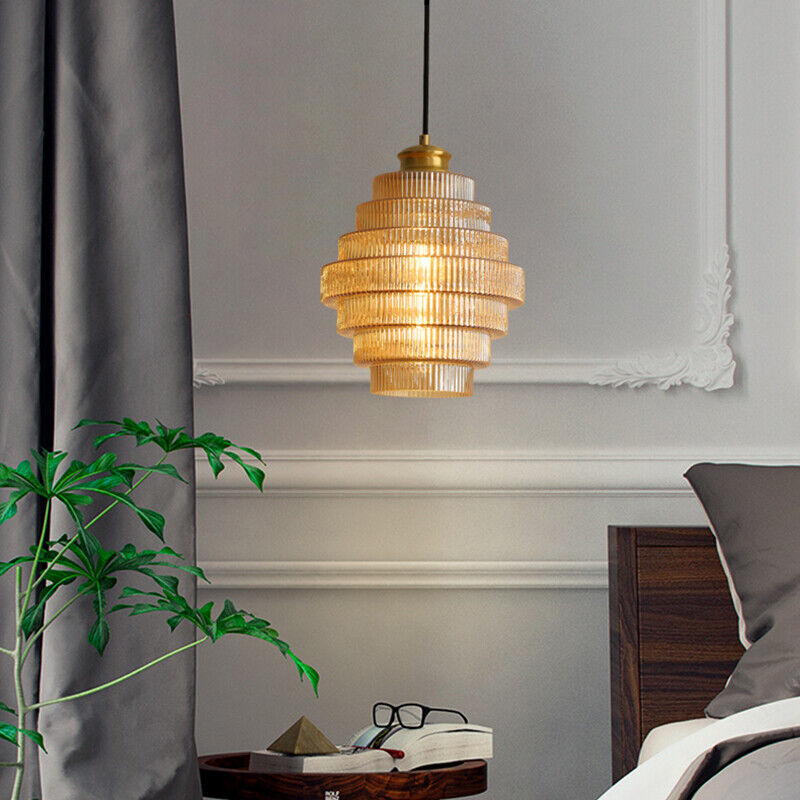 Flaskeformet Pendellampe Med Glasskærm | Loftlampe I Messing Kompatibel Med E27 Pærer | Justerbar Indendørs Belysning | Vanero