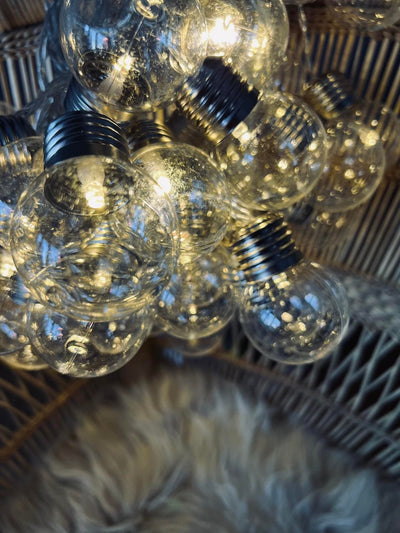 Stor Lyskæde med 50 LED Pære og Farveskift | Godkendt til Inde og Ude | Vanero