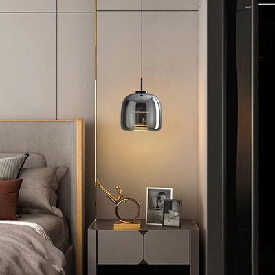 Nordisk l pendellampe i sort glas l Vanero