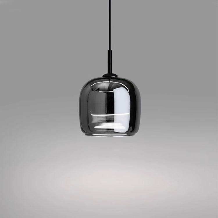 Nordisk l pendellampe i sort glas l Vanero