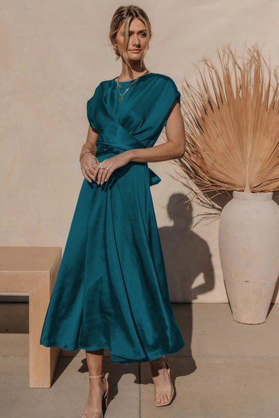 Lena | Elegant Kjole Med Flot Drapering Til En Sofistikeret Stil | Vanero